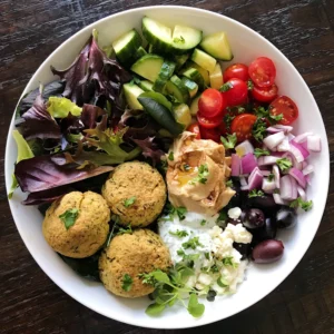 falafel meal vegetarian
